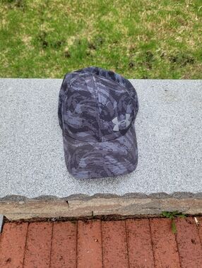 Under Armour hat